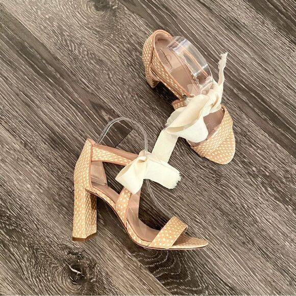 AD & daughters heels - Picture 3 of 9